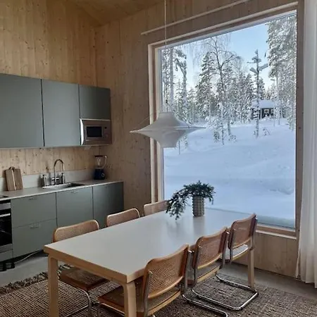 Holiday home Vuokramoekki Laennentupa *